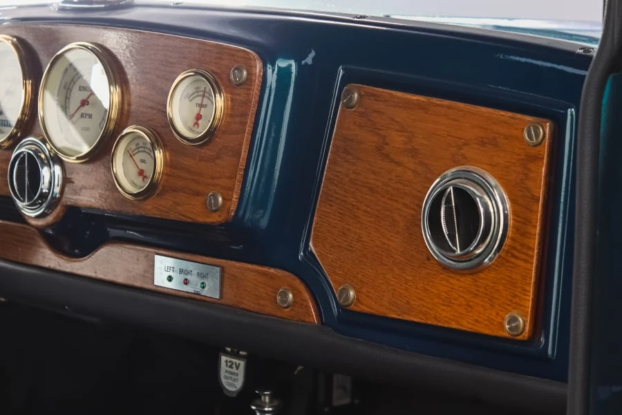 1932 Oldsmobile F-Series - Image 19 of 31