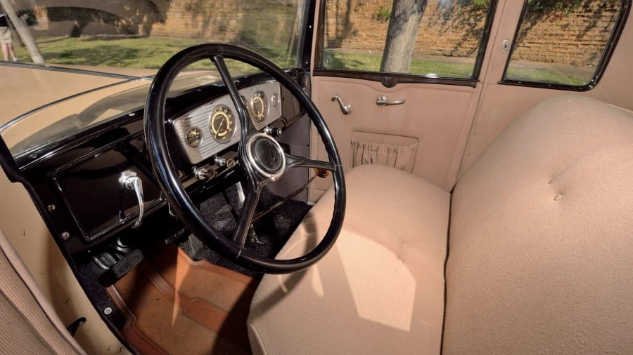 1932 Oldsmobile F-Series - Image 4 of 12