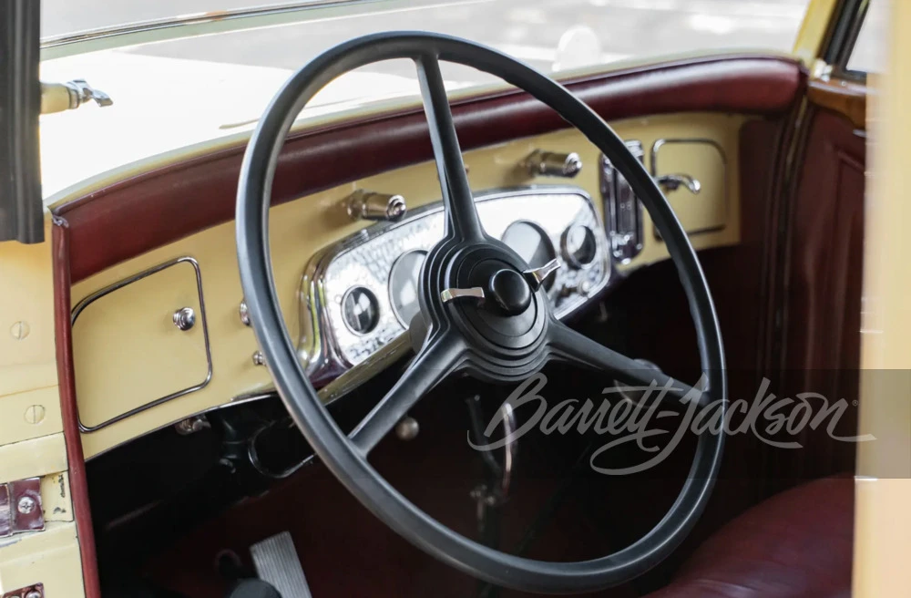 1932 Pierce-Arrow - Image 10 of 11