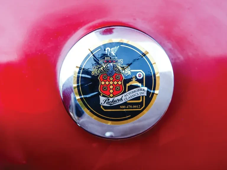 1932 Packard Eight - Image 16 of 24