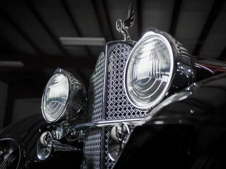 1932 Packard Eight - Image 14 of 26