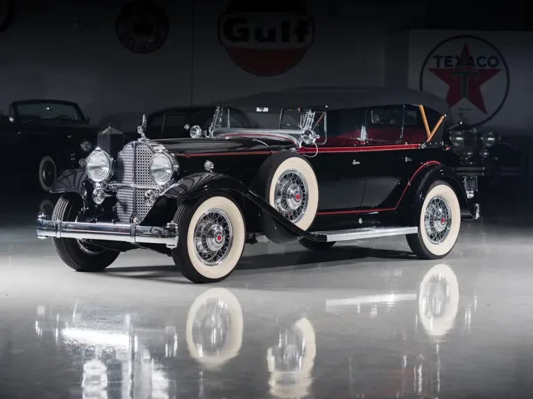 1932 Packard Eight - Image 2 of 26