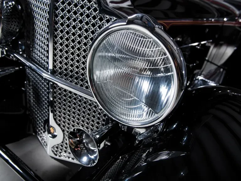 1932 Packard Eight - Image 12 of 26