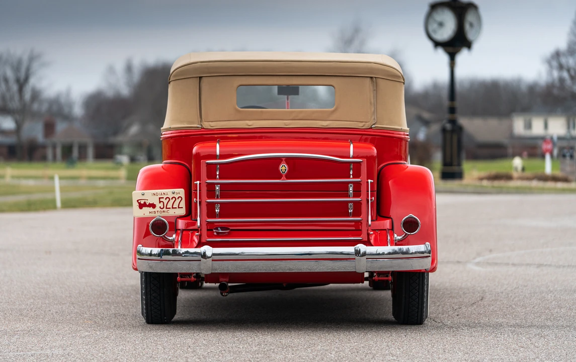 1932 Packard Eight - Image 7 of 31