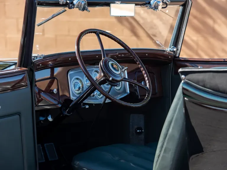 1932 Packard Twelve - Image 14 of 31