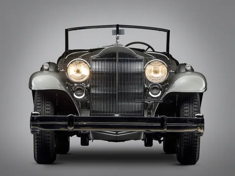 1932 Packard Twelve - Image 9 of 31