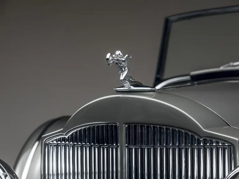 1932 Packard Twelve - Image 25 of 31