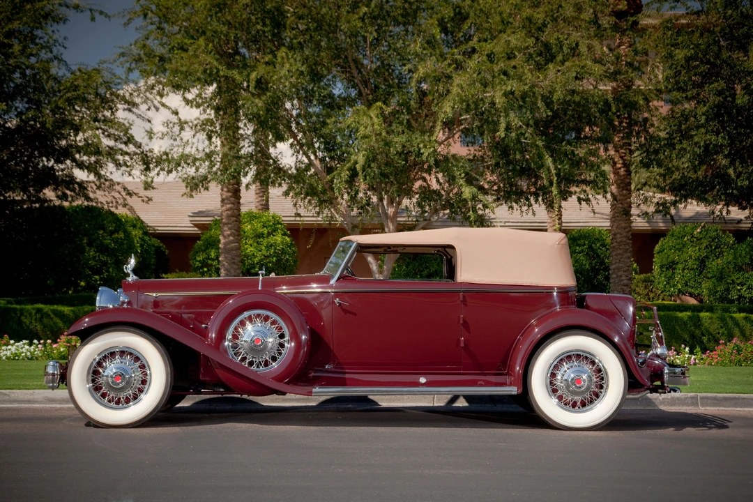 1932 Packard Eight - Image 2 of 23