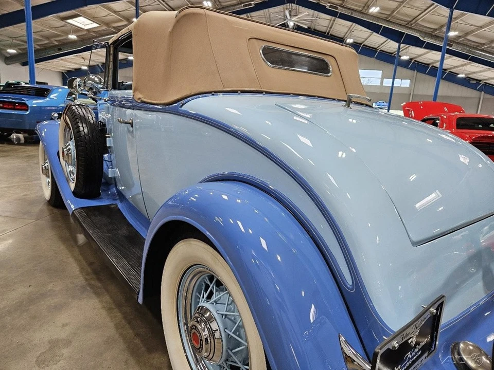 1932 Packard Eight - Image 14 of 21