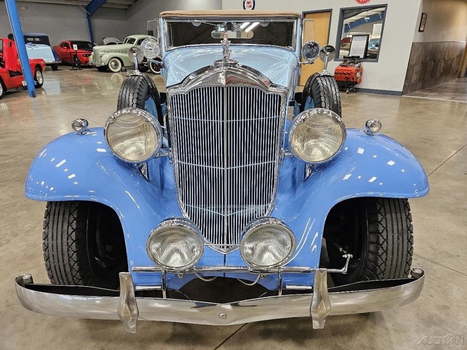 1932 Packard Eight - Image 2 of 21