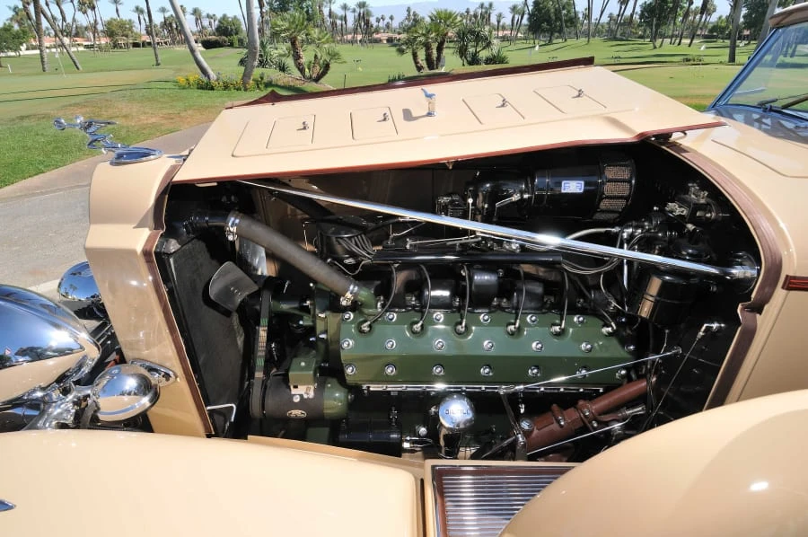 1932 Packard Eight - Image 6 of 12