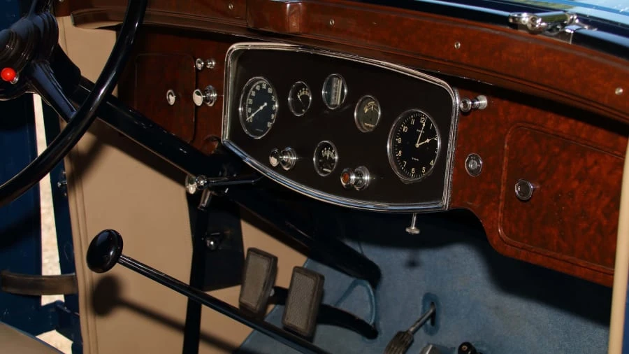 1932 Packard Eight - Image 9 of 12
