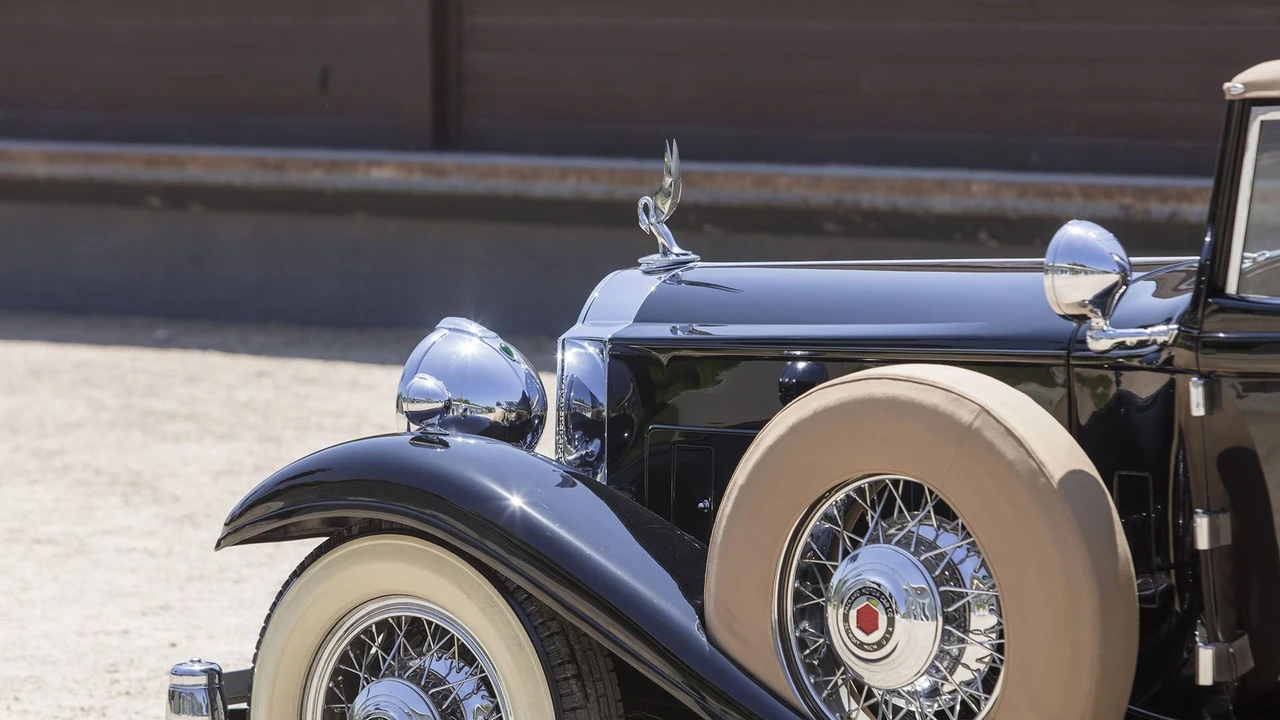 1932 Packard Eight - Image 20 of 31