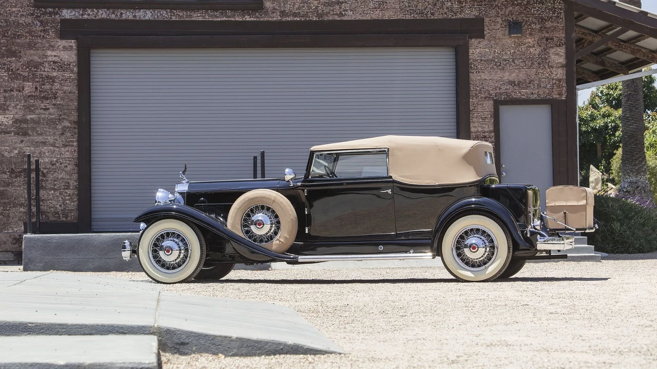 1932 Packard Eight - Image 10 of 31