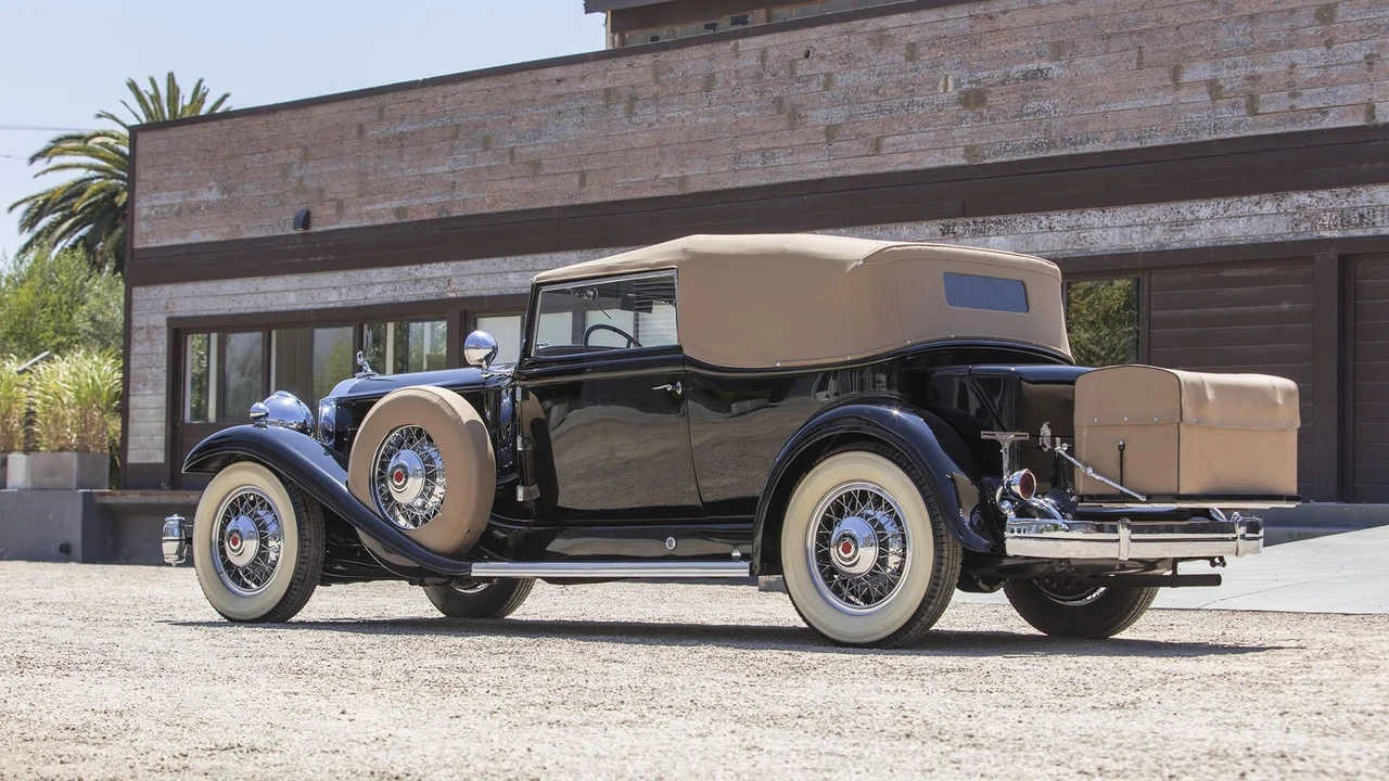 1932 Packard Eight - Image 4 of 31