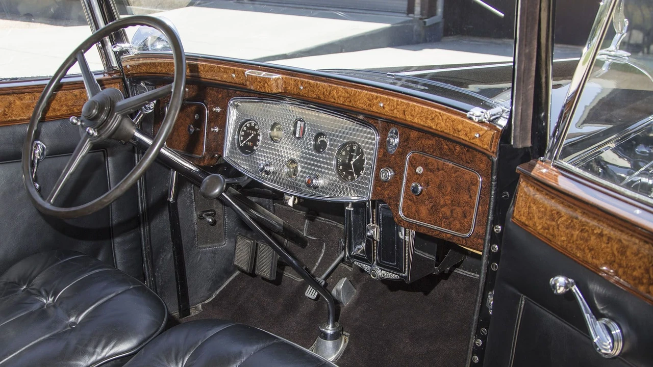 1932 Packard Eight - Image 30 of 31