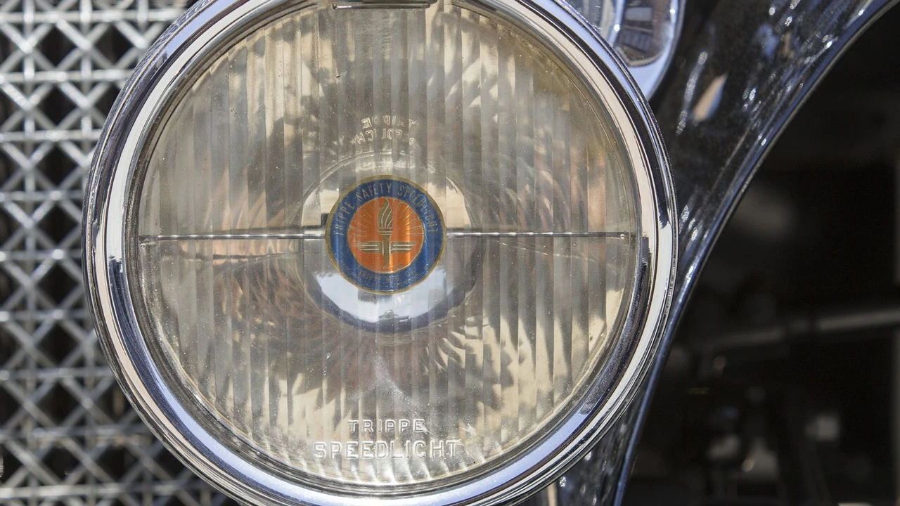 1932 Packard Eight - Image 24 of 31