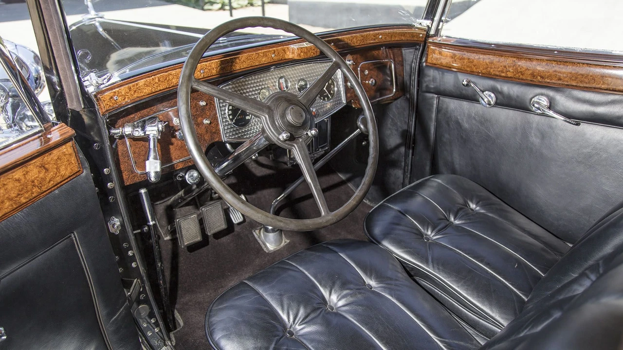 1932 Packard Eight - Image 28 of 31