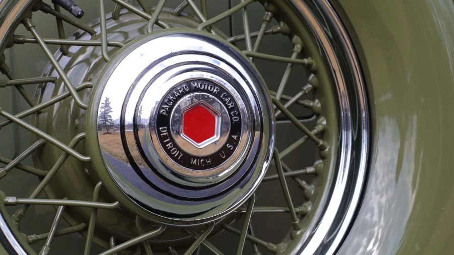 1932 Packard Eight - Image 11 of 20