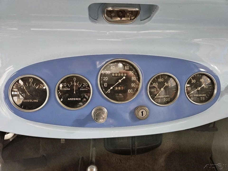 1932 Packard Eight - Image 21 of 24