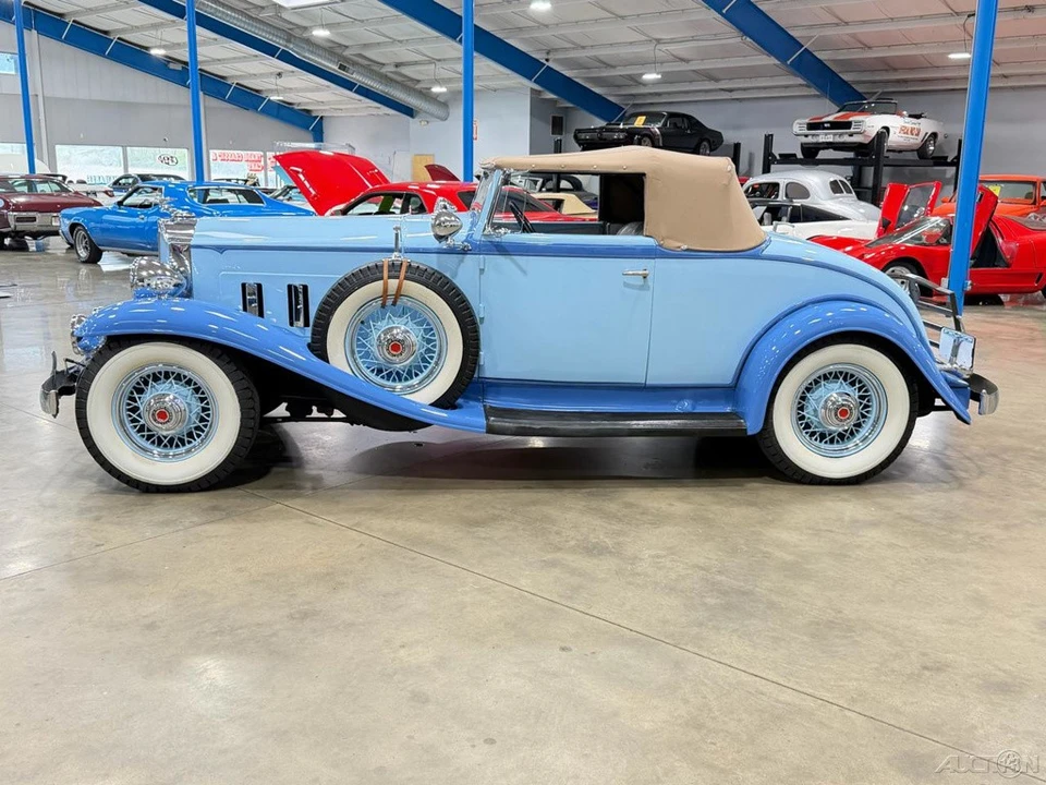 1932 Packard Eight - Image 13 of 24