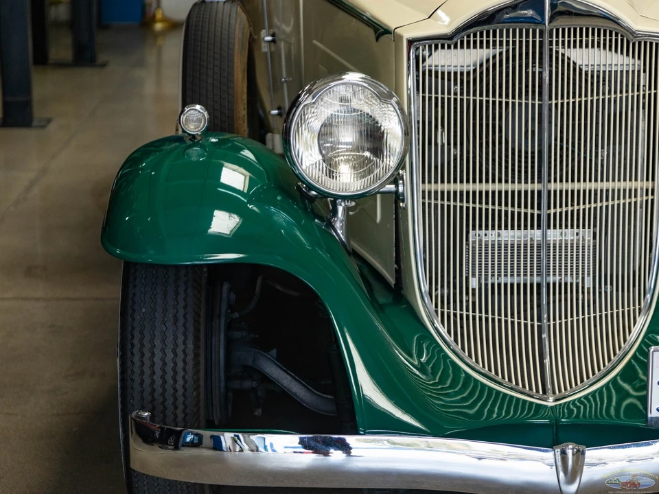 1932 Packard Eight - Image 15 of 31