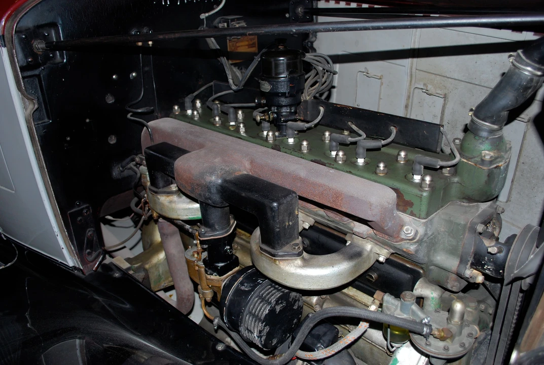 1932 Packard Eight - Image 5 of 10