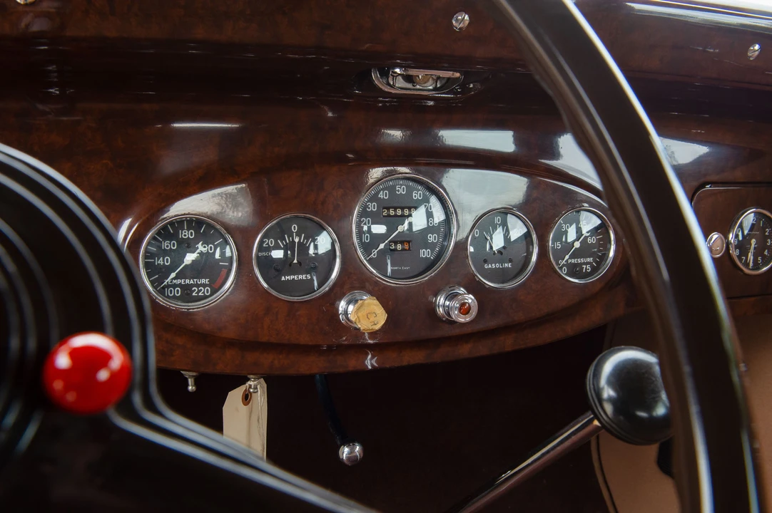 1932 Packard Eight - Image 3 of 13
