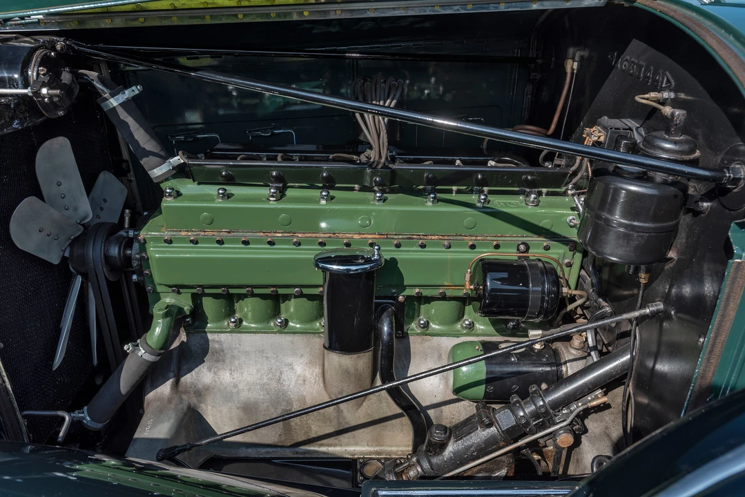 1932 Packard Eight - Image 11 of 19