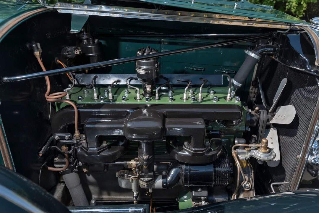 1932 Packard Eight - Image 10 of 19