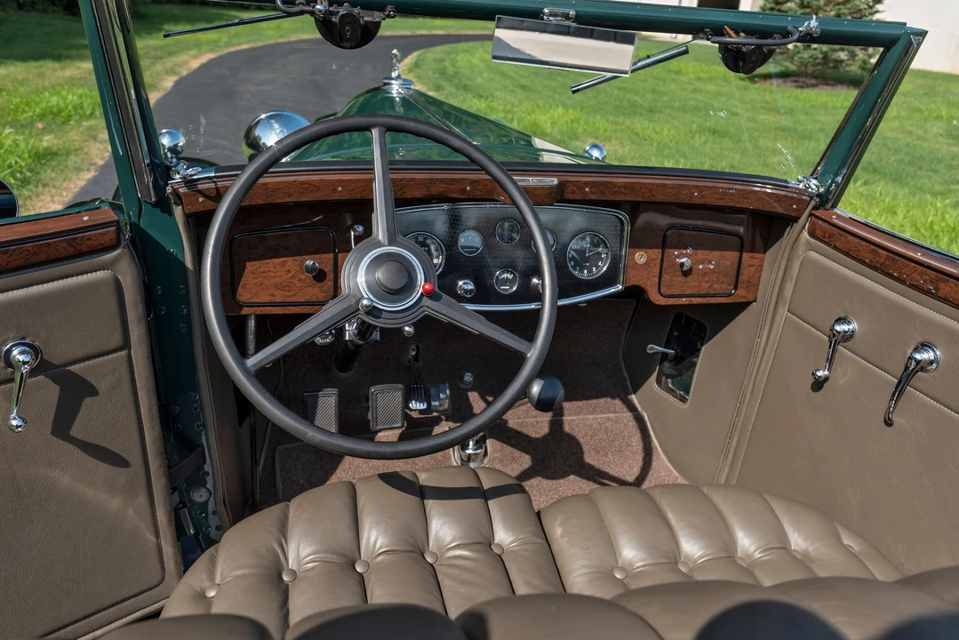 1932 Packard Eight - Image 16 of 19