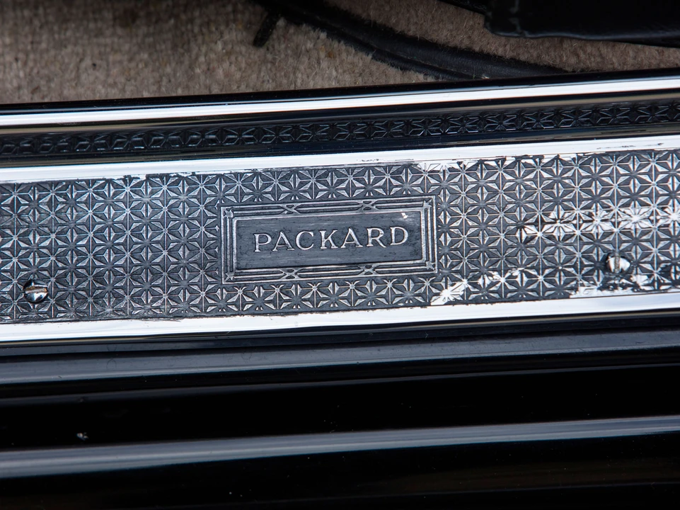 1932 Packard Eight - Image 18 of 31