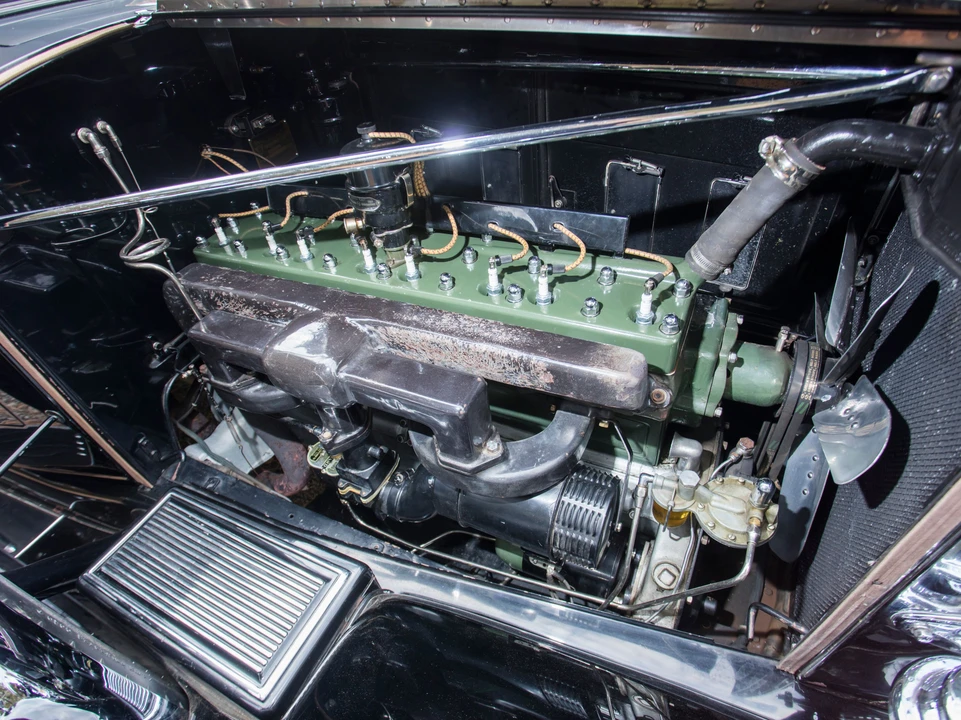 1932 Packard Eight - Image 13 of 31