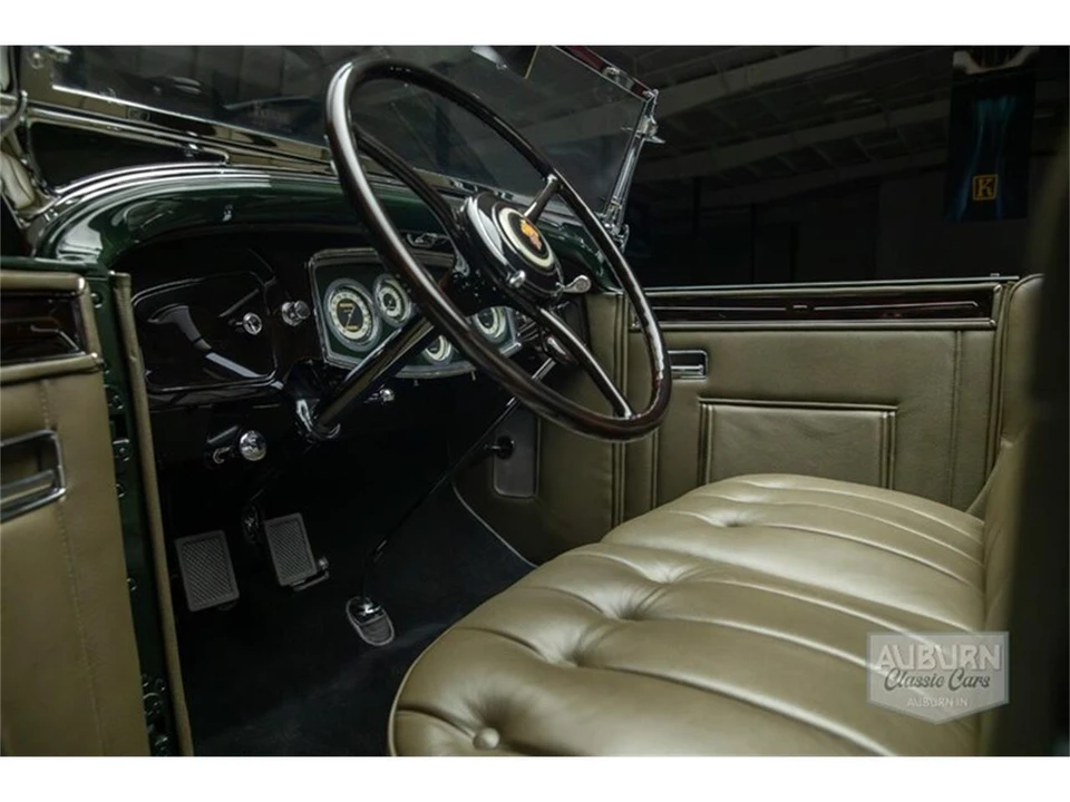 1932 Packard Twelve - Image 15 of 31