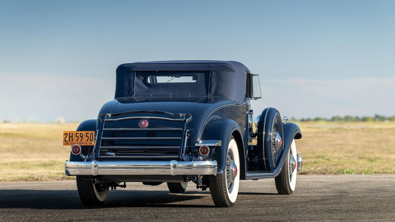 1932 Packard Twelve - Image 24 of 31