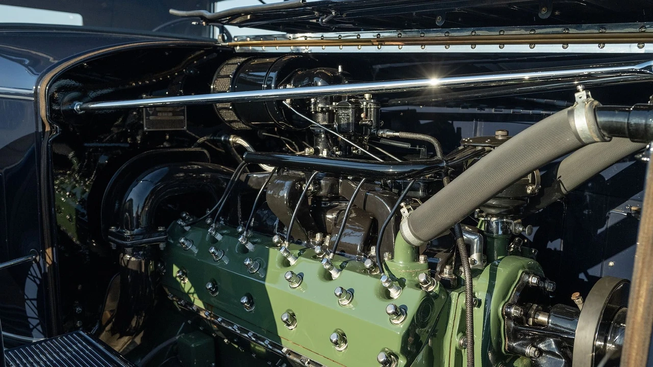 1932 Packard Twelve - Image 10 of 31