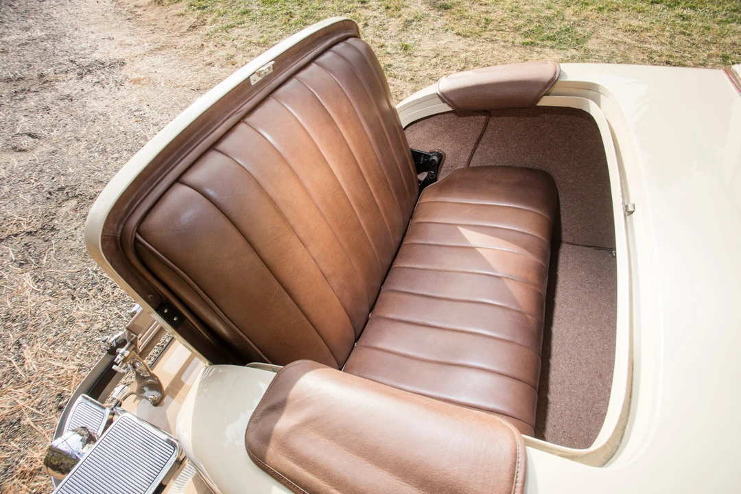 1932 Packard Twelve - Image 16 of 31