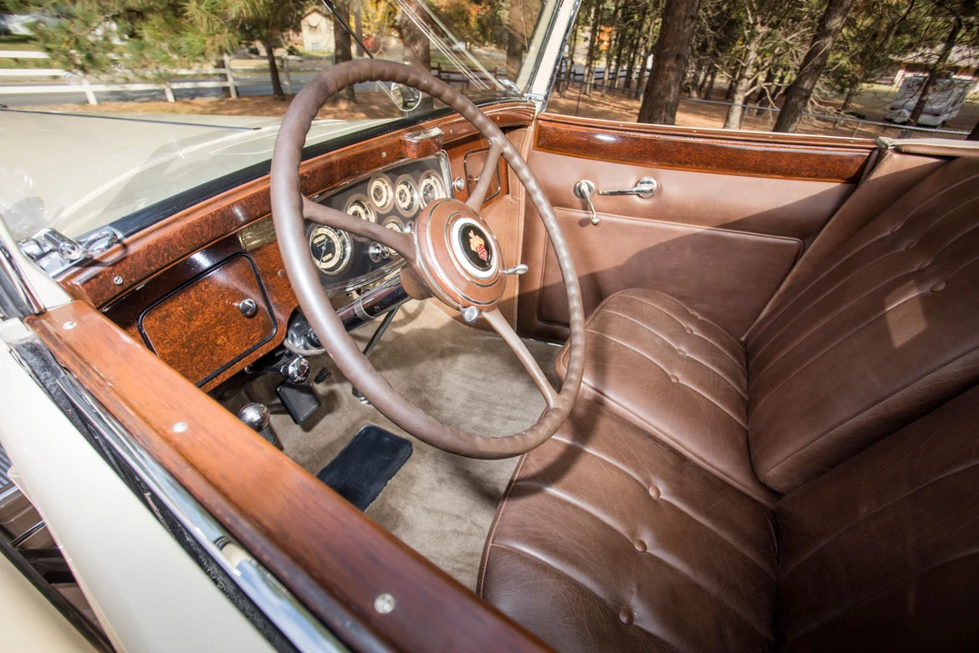 1932 Packard Twelve - Image 24 of 31