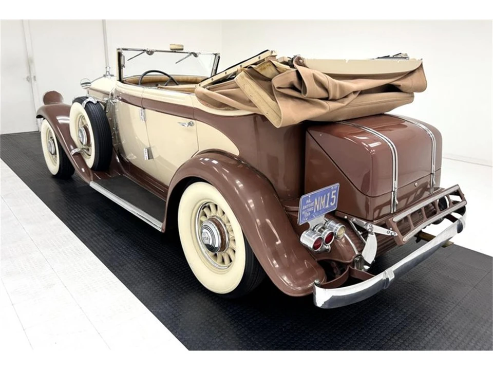 1932 Pierce-Arrow - Image 6 of 31