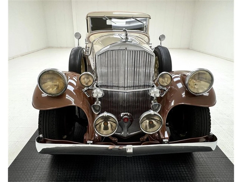 1932 Pierce-Arrow - Image 11 of 31