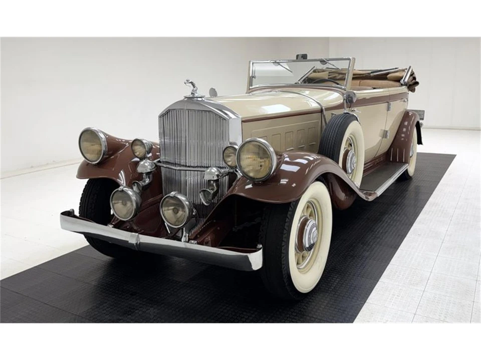 1932 Pierce-Arrow - Image 2 of 31