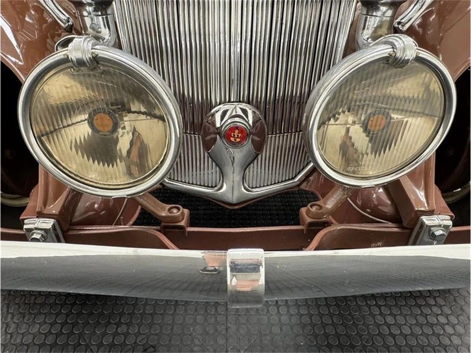 1932 Pierce-Arrow - Image 12 of 31