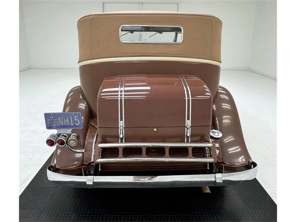 1932 Pierce-Arrow - Image 7 of 31