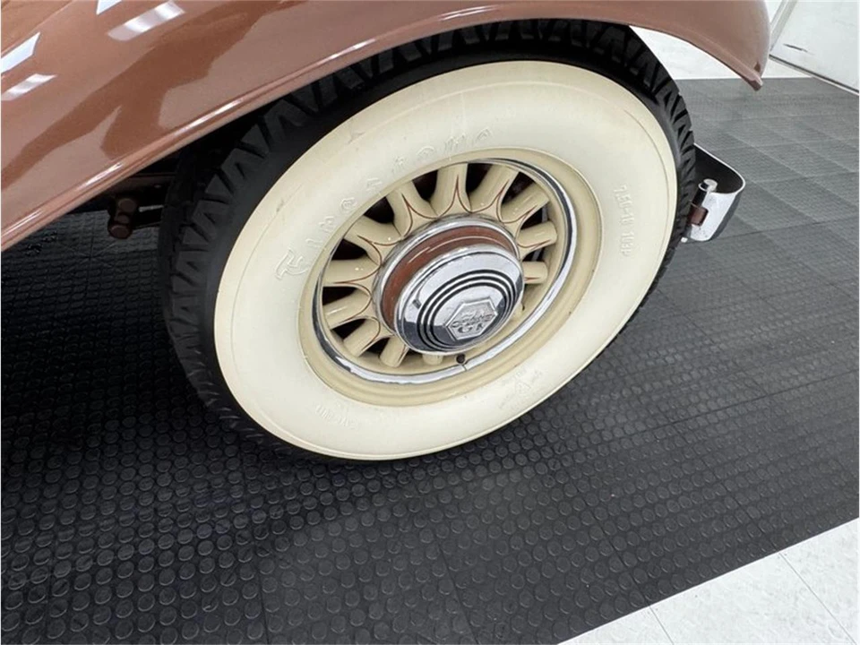 1932 Pierce-Arrow - Image 28 of 31