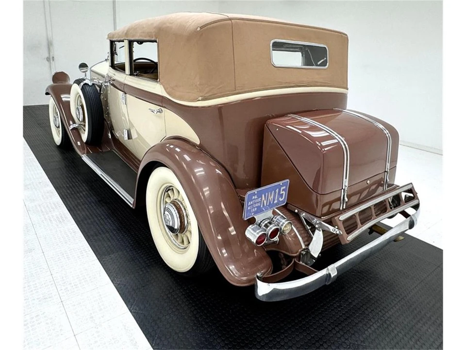 1932 Pierce-Arrow - Image 5 of 31