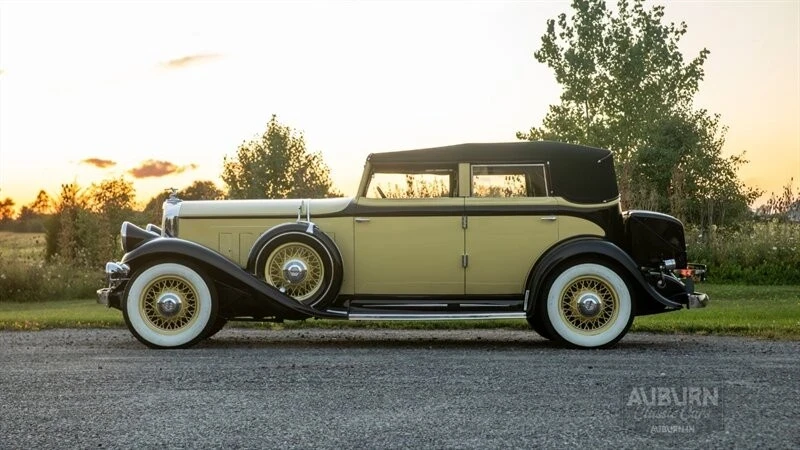 1932 Pierce-Arrow - Image 2 of 20