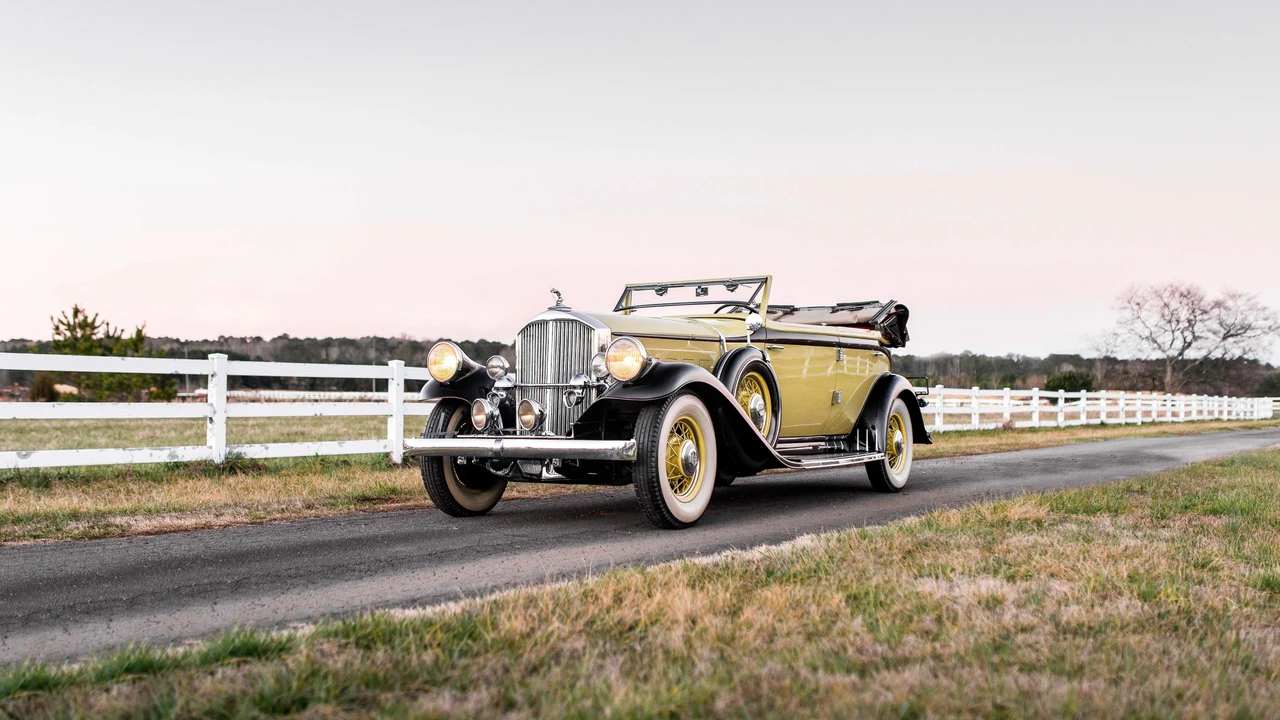 1932 Pierce-Arrow - Image 3 of 31