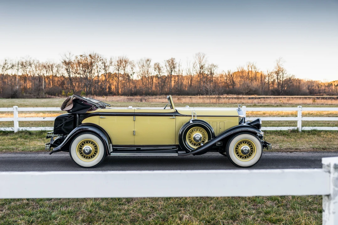 1932 Pierce-Arrow - Image 7 of 31