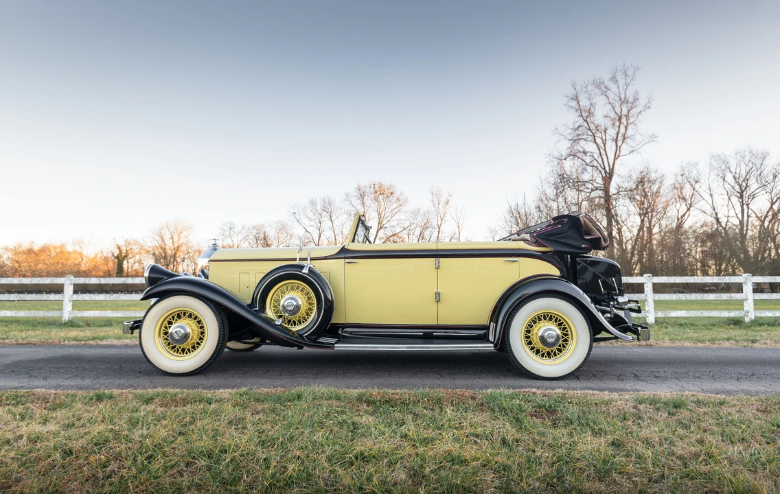 1932 Pierce-Arrow - Image 8 of 31