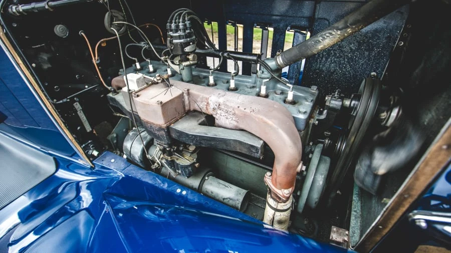 1932 Pierce-Arrow - Image 7 of 12